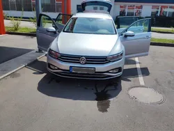 Silber Gebraucht 2019 VW Passat Elegance Kombi | 18.400 € (Fairer Preis)
