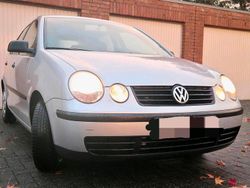 Grau Gebraucht 2003 VW Polo Basis Kleinwagen | 1.980 € (Fairer Preis)
