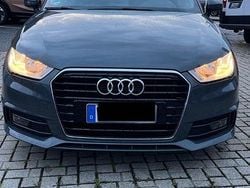 Grau Gebraucht 2017 Audi A1 Sportback Sport Kleinwagen | 9.000 € (Guter Preis)