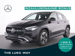 Schwarz metalliclack kosmossch Gebraucht 2024 Mercedes GLA220 Progressive SUV | 42.285 € (Superpreis)