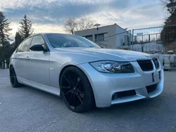 Silber Gebraucht 2005 BMW 325 M Sport Limousine | 15.000 €