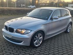 Grau Gebraucht 2008 BMW 118 Kleinwagen | 3.100 € (Fairer Preis)