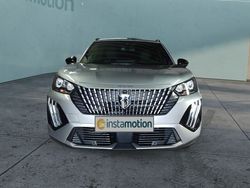 Grau Gebraucht 2023 Peugeot 2008 Allure SUV | 28.640 € (Teuer)