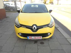 Gelb Gebraucht 2013 Renault Clio IV Dynamique Limousine | 4.400 € (Superpreis)
