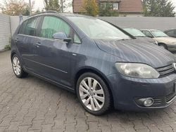 Blau Gebraucht 2011 VW Golf Plus Team Van / Kleinbus | 6.890 € (Fairer Preis)
