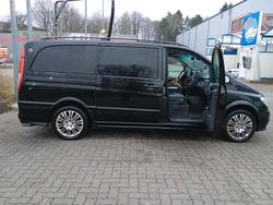 Schwarz Gebraucht 2008 Mercedes Viano Van / Kleinbus | 15.500 € (Teuer)
