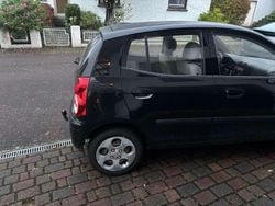 Schwarz Gebraucht 2010 Kia Picanto Attract Kleinwagen | 1.800 € (Guter Preis)