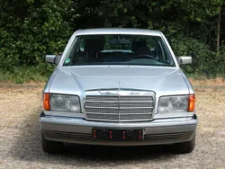 Silber Gebraucht 1990 Mercedes 420 SE Limousine | 11.900 €
