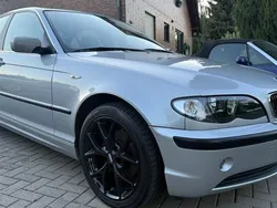 Silber Gebraucht 2005 BMW 320 Lifestyle Limousine | 10.950 €