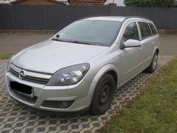 Silber Gebraucht 2004 Opel Astra Edition Kombi | 2.950 € (Fairer Preis)