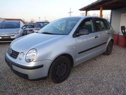 Grau Gebraucht 2004 VW Polo Limousine | 550 € (Superpreis)