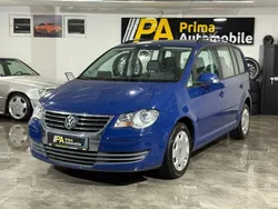 Blau Gebraucht 2008 VW Touran Trendline Van / Kleinbus | 3.999 € (Fairer Preis)