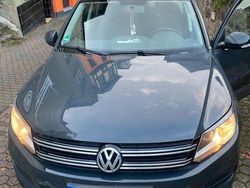 Grau Gebraucht 2015 VW Tiguan SUV | 8.800 € (Fairer Preis)