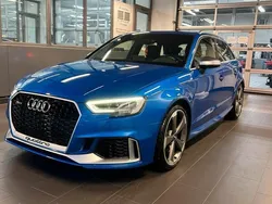 Blau Gebraucht 2020 Audi RS3 Sportback Kleinwagen | 44.900 € (Fairer Preis)