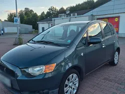 Grau Gebraucht 2009 Mitsubishi Colt Kleinwagen | 3.200 € (Guter Preis)