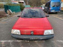 Rot Gebraucht 1992 Peugeot 205 Kleinwagen | 3.999 €