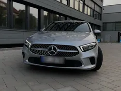Silber Gebraucht 2020 Mercedes A180 Limousine | 22.249 € (Fairer Preis)