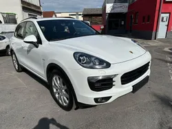 Weiß Gebraucht 2015 Porsche Cayenne SUV | 28.990 € (Fairer Preis)