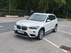 Weiß Gebraucht 2019 BMW X1 xLine SUV | 21.500 € (Guter Preis)