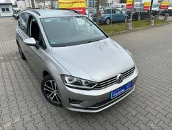 Tungsten silver metallic Gebraucht 2015 VW Golf Sportsvan LOUNGE Van / Kleinbus | 11.850 € (Fairer Preis)