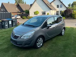 Braun Gebraucht 2010 Opel Meriva Edition Van / Kleinbus | 5.400 € (Fairer Preis)