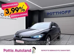 Schwarz Gebraucht 2024 VW Passat Elegance Kombi | 35.977 € (Guter Preis)