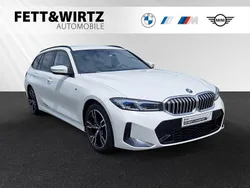 Alpinweiss Gebraucht 2024 BMW 330e M Sport Kombi | 42.200 € (Guter Preis)
