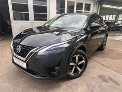 Schwarz black (m) metallic Gebraucht 2022 Nissan Qashqai SUV | 23.750 € (Etwas zu teuer)