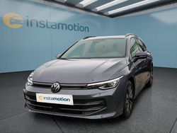 Grau Gebraucht 2024 VW Golf VIII Kombi | 25.099 € (Fairer Preis)