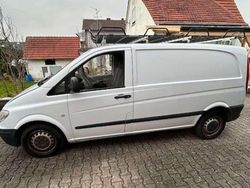 Weiß Gebraucht 2009 Mercedes Vito Van | 5.200 € (Guter Preis)