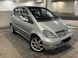 Silber Gebraucht 2003 Mercedes A210 Kleinwagen | 2.990 € (Teuer)