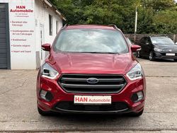 Rot Gebraucht 2018 Ford Kuga ST-Line SUV | 18.900 € (Fairer Preis)