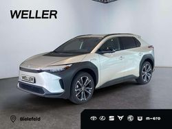 Cosmicsilber metallic Neu 2025 Toyota bZ4X SUV | 41.890 € (Etwas zu teuer)