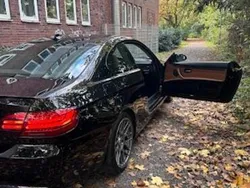Schwarz Gebraucht 2007 BMW 325 Coupé | 7.900 €