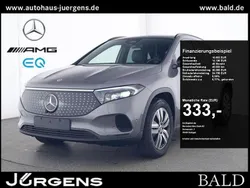 Mountain grey metallic Gebraucht 2024 Mercedes EQA300 Night SUV | 35.330 € (Superpreis)