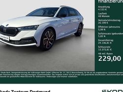 Weiß Gebraucht 2022 Skoda Octavia SportLine Kombi | 24.732 € (Fairer Preis)