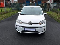 Weiß Gebraucht 2023 VW up! Move Kleinwagen | 11.300 € (Guter Preis)