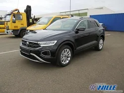 Deep black perleffekt Gebraucht 2025 VW T-Roc Life SUV | 28.430 € (Fairer Preis)