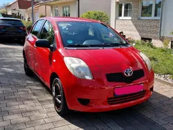 Rot Gebraucht 2007 Toyota Yaris Kleinwagen | 3.450 € (Etwas zu teuer)