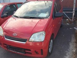 Rot Gebraucht 2005 Daihatsu Cuore Kleinwagen | 999 € (Fairer Preis)