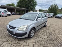 Silber Gebraucht 2008 Kia Rio Kleinwagen | 2.390 € (Fairer Preis)