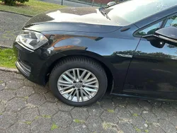 Schwarz Gebraucht 2015 VW Golf VII Cup Limousine | 8.000 € (Guter Preis)