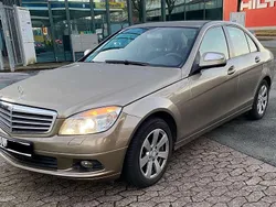 Gold Gebraucht 2008 Mercedes C220 Classic Limousine | 5.500 € (Fairer Preis)
