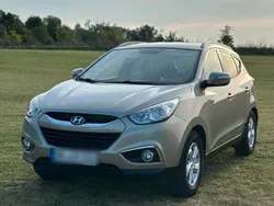Silber Gebraucht 2010 Hyundai ix35 SUV | 8.500 € (Fairer Preis)