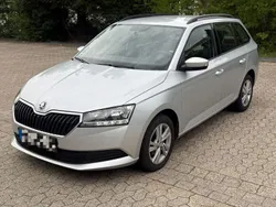 Silber Gebraucht 2021 Skoda Fabia Kombi | 13.950 € (Guter Preis)