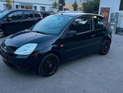 Schwarz Gebraucht 2005 Ford Fiesta Kleinwagen | 2.000 € (Fairer Preis)