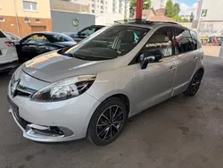 Grau Gebraucht 2013 Renault Scénic III Bose Edition Van / Kleinbus | 4.699 € (Guter Preis)