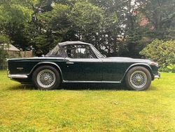 Grün Gebraucht 1968 Triumph TR5 Cabrio | 34.900 €