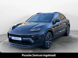 Vulkangraumetallic Neu 2025 Porsche Macan SUV | 120.427 € (Etwas zu teuer)