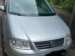 Silber Gebraucht 2006 VW Touran Trendline Van / Kleinbus | 1.500 € (Guter Preis)